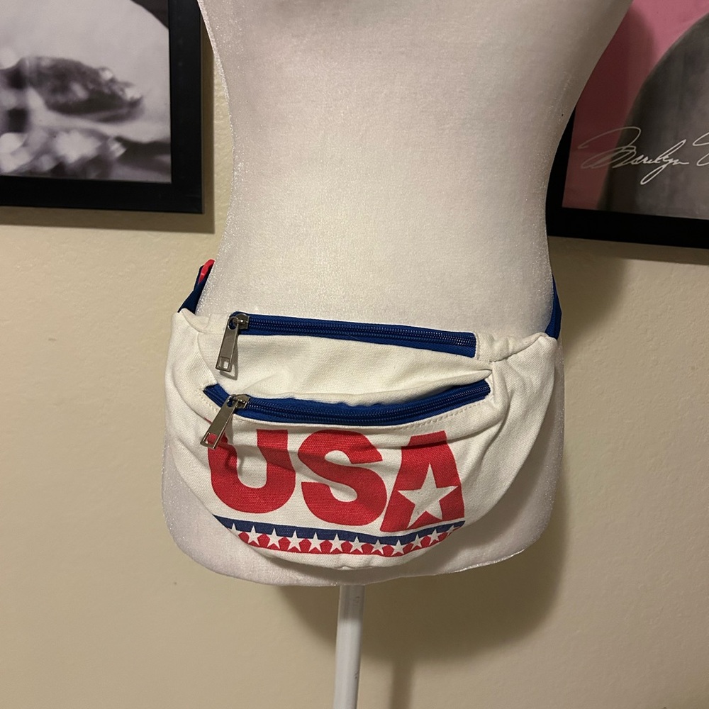 Patriotic USA White and Blue Crossbody Bag